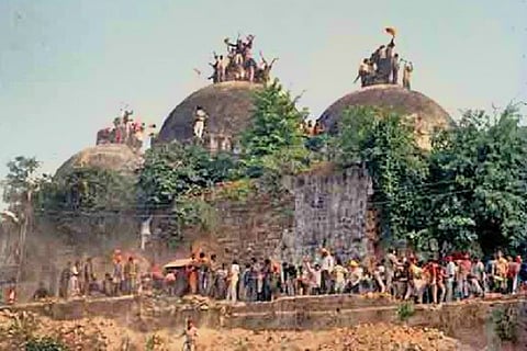 Ex-BJP MP takes blame off Advani, says it was he who incited frenzied mob to raze Babri
