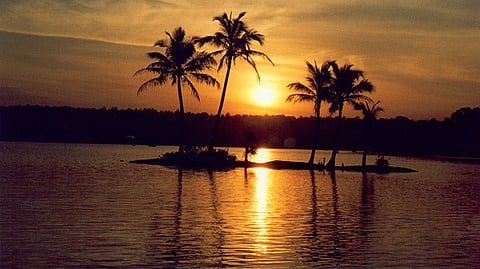 Now plan your Kerala vacation on WhatsApp, with virtual Maya’s help