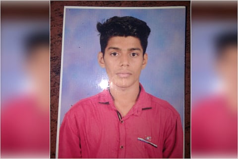 Selfie death: Coimbatore teens hit by goods train, one dies, other hospitalised