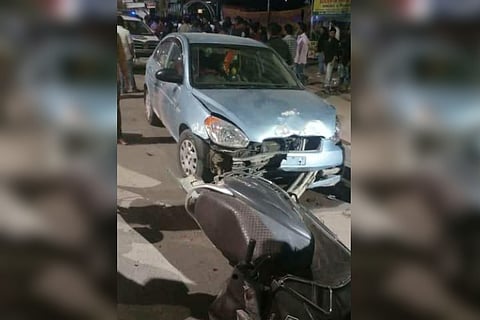 Drunk businessman rams car into vehicles outside Hyderabad cafe, one dead