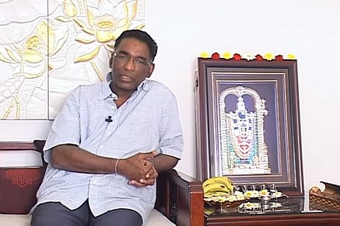 Cracks within Indian judiciary: Justice Chelameswar questions Collegium, skips meeting