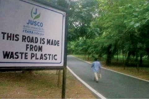 Heard about miracle "plastic roads"? Here's why it's not a solution to our plastic problem