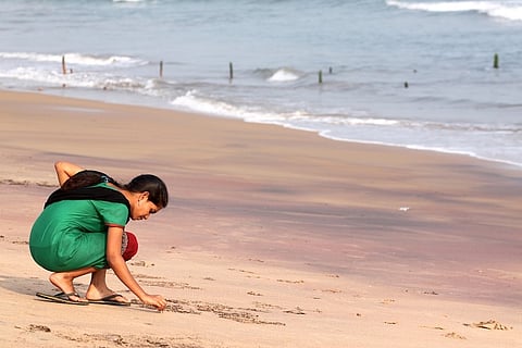 Adolescence and early puberty: How parents can help girls prepare for menstruation
