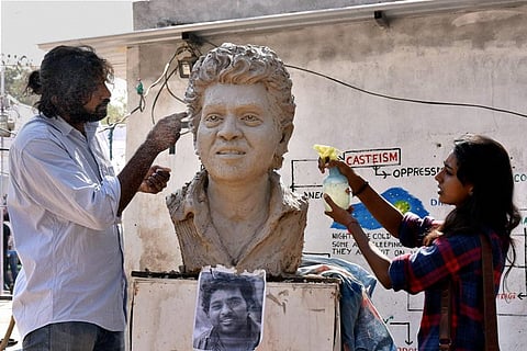 Hyderabad University to remove Rohith Vemula memorials on campus?