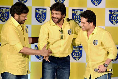 Telugu megastars Chiranjeevi, Nagarjuna all set to play ball with cricketing legend Sachin