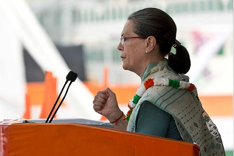 Sonia Gandhi will select state party president, resolves Congress in Kerala