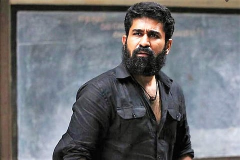 Vijay Antony to don khaki for the first time in ‘Thimiru Pudichavan’
