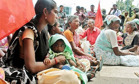 Tribal women launch satyagraha against TN govt liquor shop functioning on Kerala border