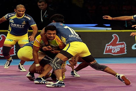 Pro Kabaddi: Tamil Thalaivas stun defending champions Patna Pirates in lopsided contest