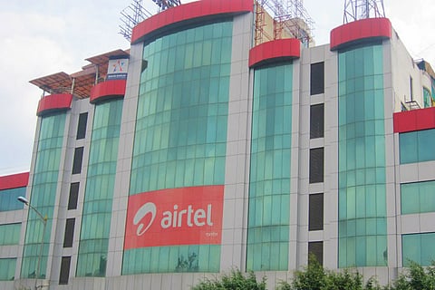 Bharti Airtel posts Rs 1,035 crore net loss in Q3, hints at tariff hike