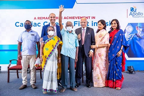 Dr Sai Satish with Apollo doctors and patients who took had the MetraClip surgery