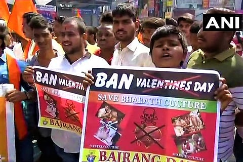 V Day violence: Bajrang Dal ransacks Manjeera Mall in Hyderabad