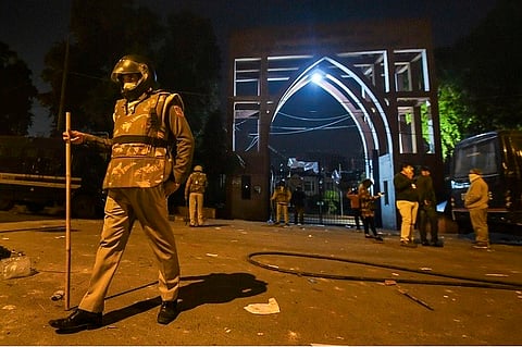 HC to hear PIL seeking fact-finding committee to look into Jamia University violence