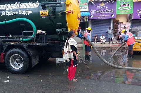 Sewage leaks into water: Chennai residents cry foul, Metrowater blames it on science