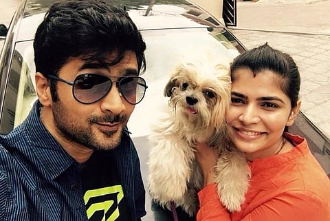 ‘Deal with it’: Director Rahul slams trolls, posts message supporting wife Chinmayi