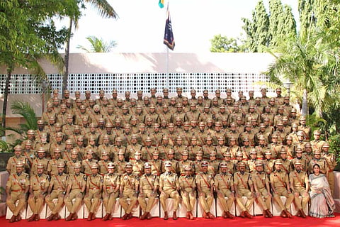 New batch of IPS officers graduate