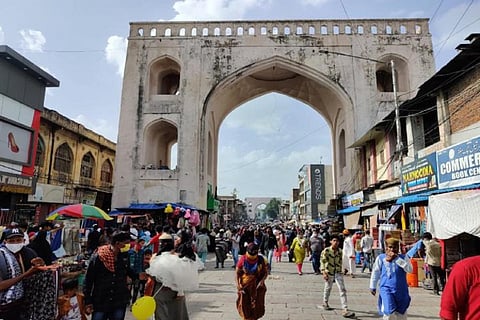 Along with the markets being crowded, many people are also touring Charminar