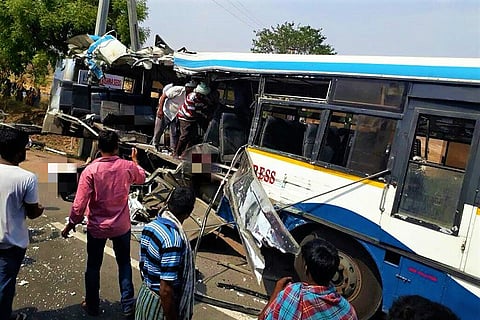 7 dead after truck rams bus in Telangana, second such incident in a week