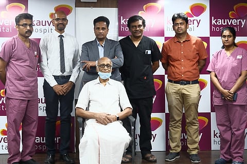 82-yr-old man undergoes successful double heart valve replacement without surgery