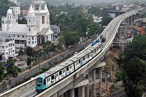 Kudumbashree cooks and supplies meals in dabbas for Kochi Metro staff