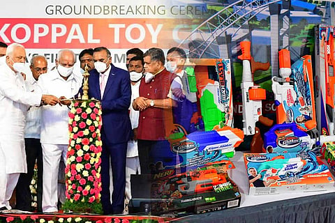 Koppal toy cluster