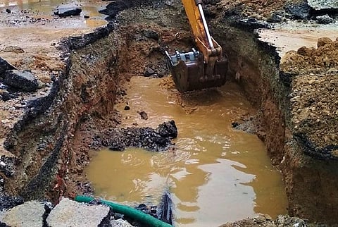 With rains, come sinkholes: Road caves in at Hyderabad endangering commuters