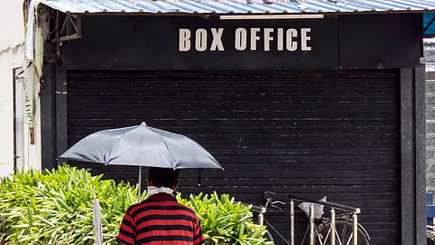 Proposal for 48-hour embargo on film reviews: Can vloggers make or break a film?