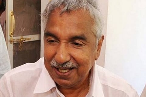 Kerala CM sustains foot injury as glass pieces fall during ‘selfie’ rush