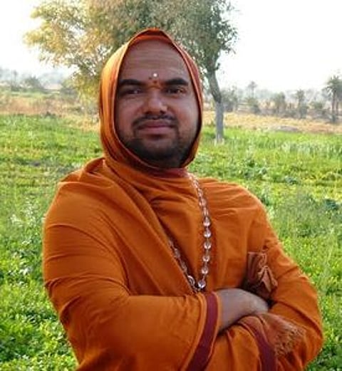 CID allegedly under political pressure not to file chargesheet against Raghaveshwara Bharati in rape case
