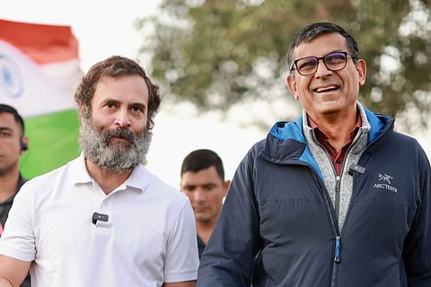 RahulGandhi along with Raghuram Rajan walking in Bharat Jodo Yatra