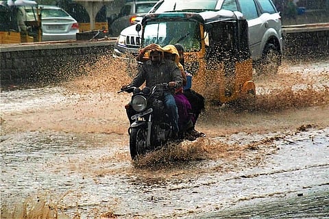 Heavy rain lashes Hyderabad, more showers in store for Telangana