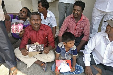 ‘Enough is enough,’ say Rajinikanth fans, demand a decision be taken on his entering politics