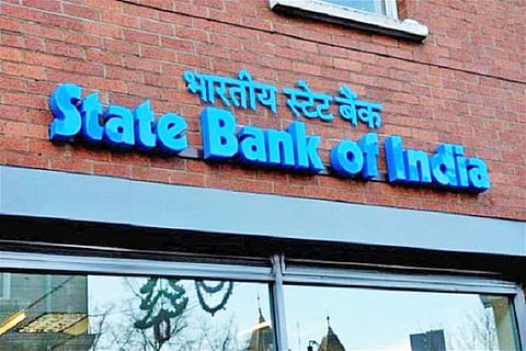 SBI slashes charges on minimum balance in accounts