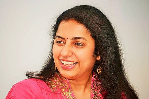 Suhasini denies commenting on Cauvery dispute, says Twitter handle is fake