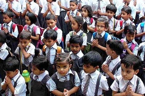 470 lakh Indian students drop out by 10th standard