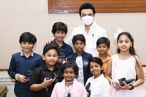 CM Stalin meets Junior Super Star contestants
