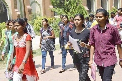 There are around 1.84 lakh vacant posts in various government departments, but the calendar only shows 10,143 posts to be filled till July 2022.