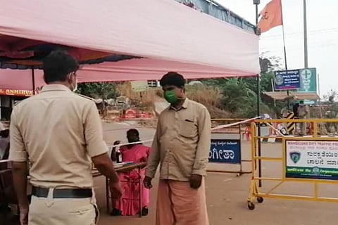 Karala-Karnataka border at Talapady in Dakshina Kannada