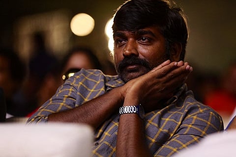 Late to award function, Vijay Sethupathi to be given Kalaimamani at a later date