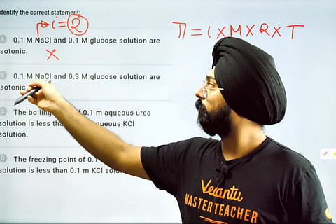 Vedantu teacher