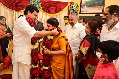 Kerala CM’s daughter & entrepreneur Veena and DFYI leader Muhammad Riyas married