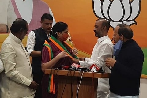 Vijayashanthi joins BJP