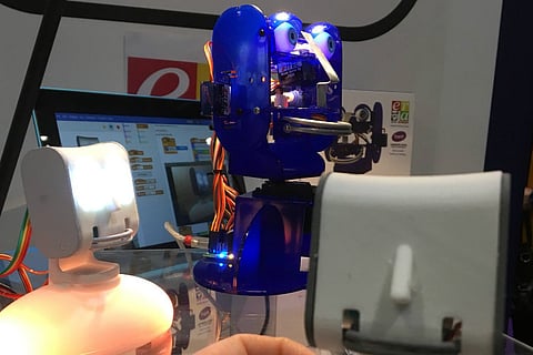 70 pc organisations to assist workers with AI by 2021: Gartner