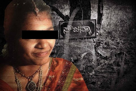 Sowjanya's picture behind her Samadhi