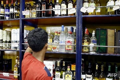 Liquor vend