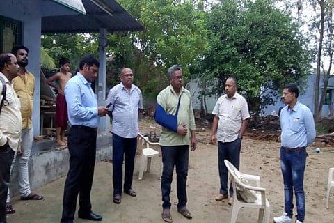Journalist Nagarjuna Reddy held, family says framed for writing against TDP