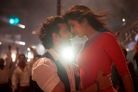 'Bang Bang!' conquers box office, earns over Rs.200 crore