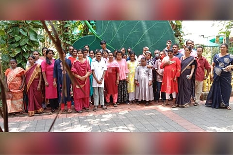 Students and teachers at a BUDS institute