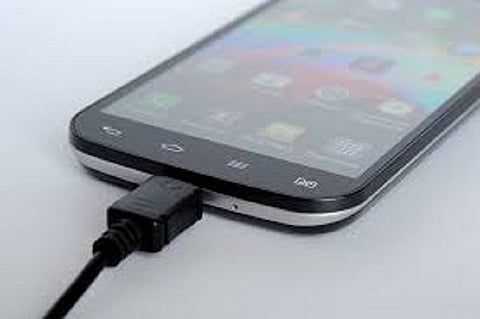 Andhra man answers phone kept on charge, dies of electrocution