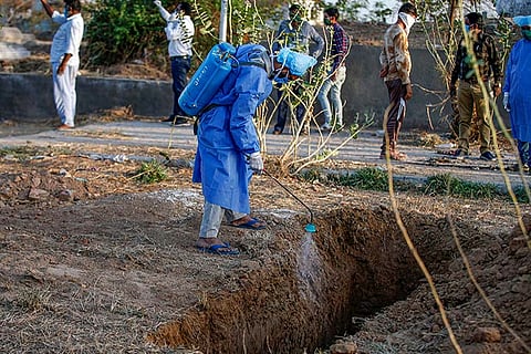 Andhra govt sets up panel to audit COVID-19 deaths